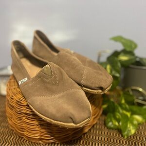 TOMS Women's Tan Espadrille Slip-Ons